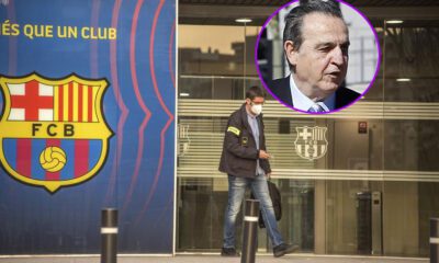 Negreira y un Guardia saliendo de las oficinas del Barça