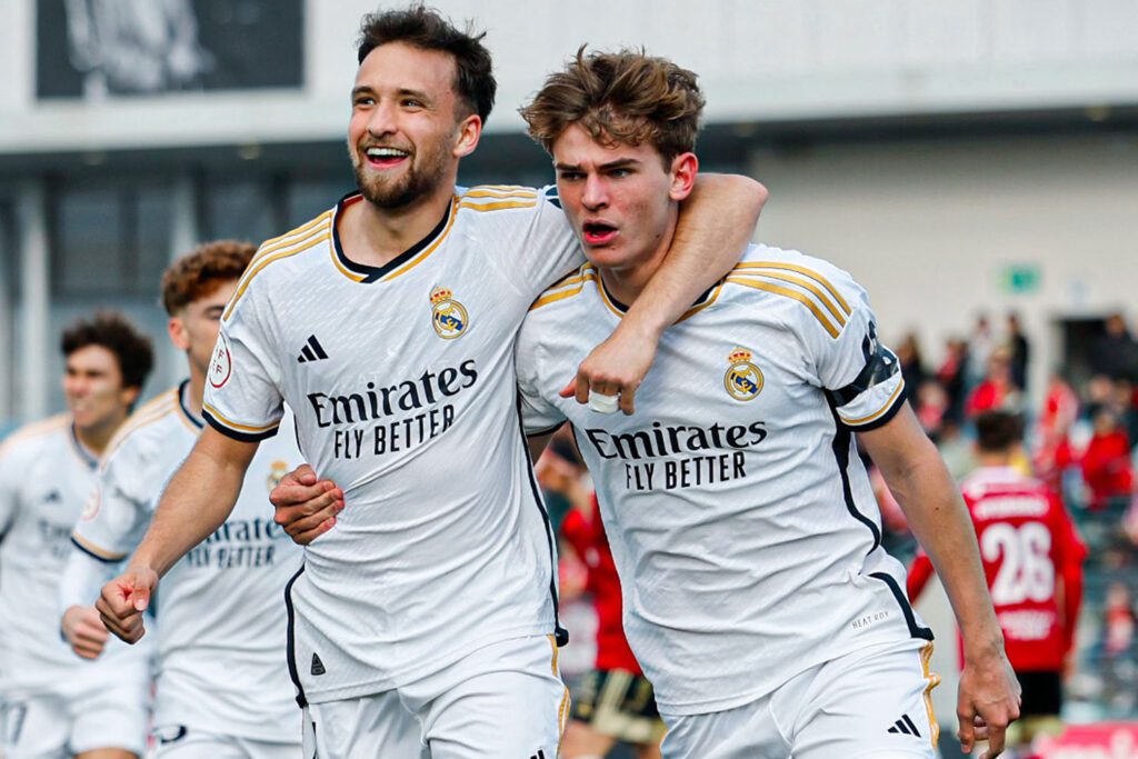 Nico Paz y Carrillo celebrando un gol al Murcia (Real Madrid)