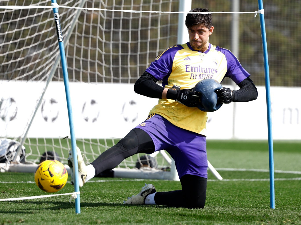Courtois se opera por sorpresa y hay parte médico
