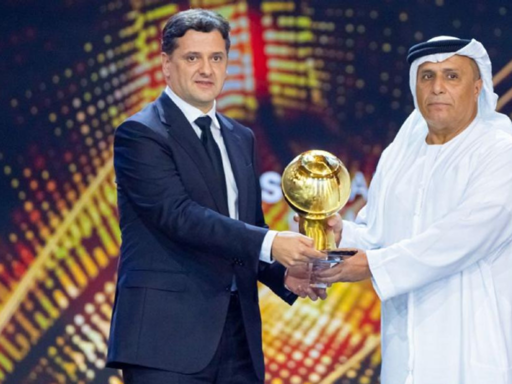 El Real Madrid quiere adelantarse a City, Barça y PSG, Calafat va a por otro fichaje