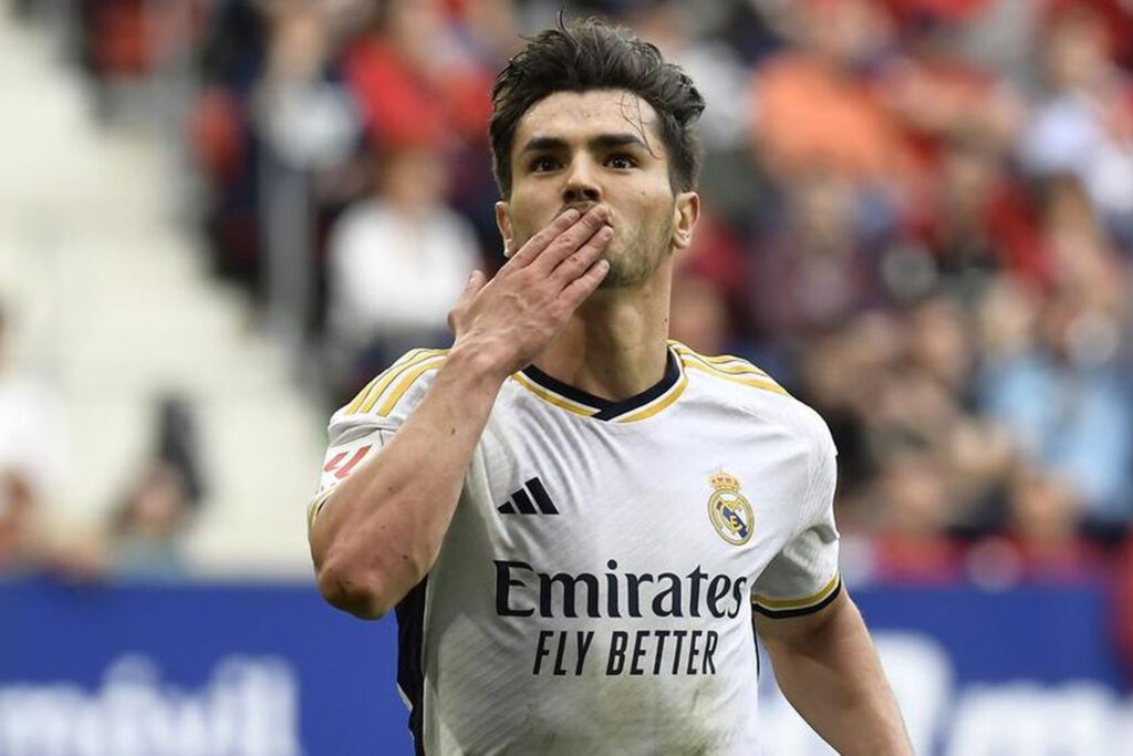Brahim celebrando su gol a Osasuna (AP)
