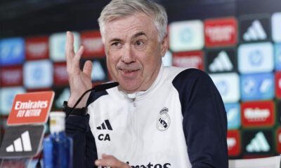 Carlo Ancelotti en una rueda de prensa (EFE)
