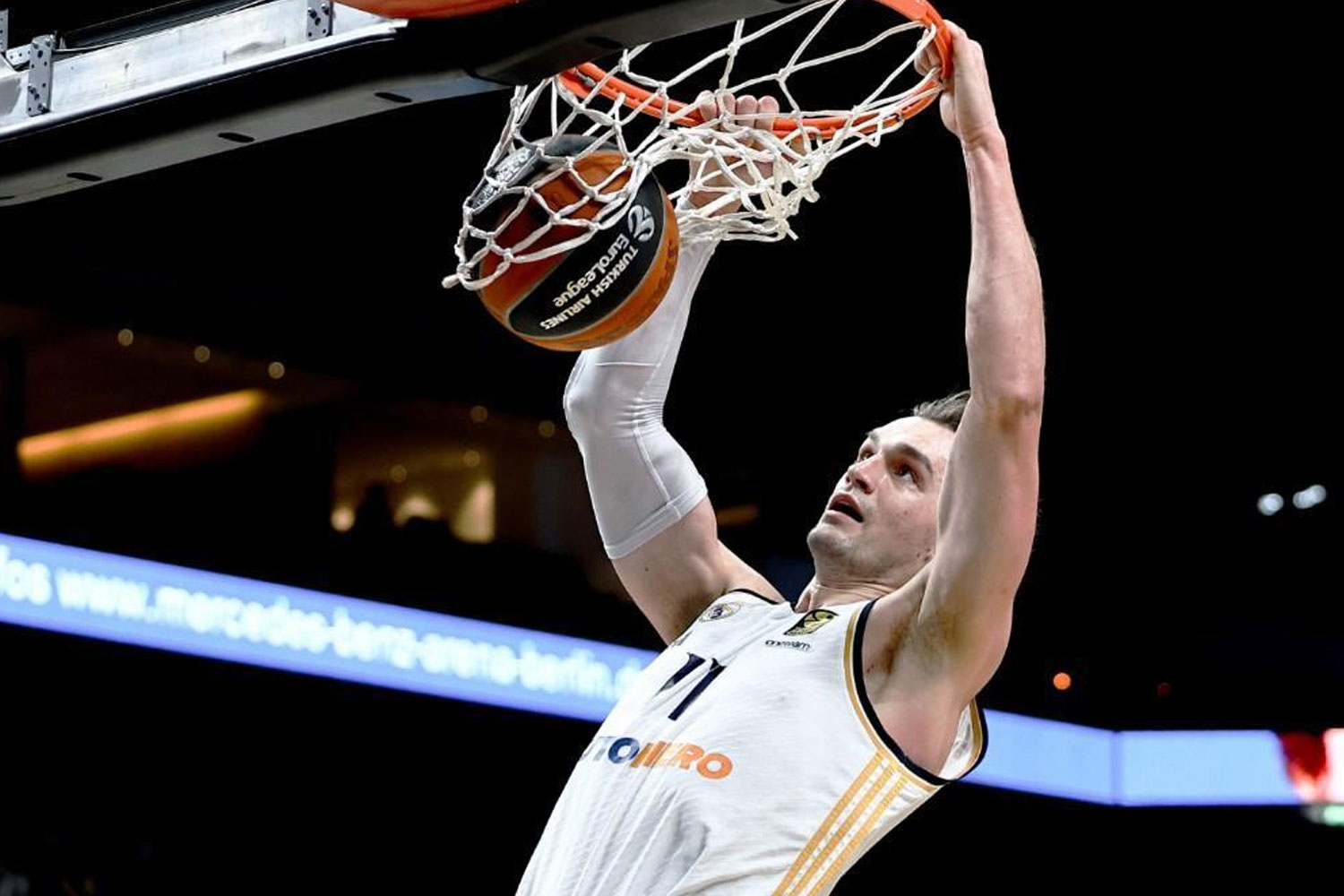 Mario Hezonja en un momento de la temporada (EFE)
