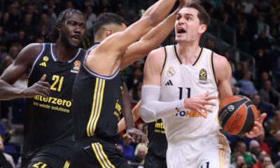 Hezonja tirando a canasta contra el ALBA Berlin (Getty)