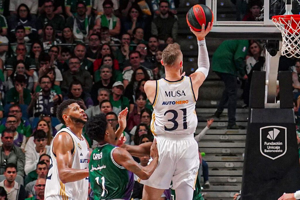 Musa en el Martín Carpena (Real Madrid)