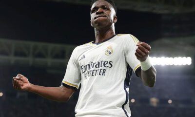 Vinicius celebrando un gol en el Bernabéu (Getty)