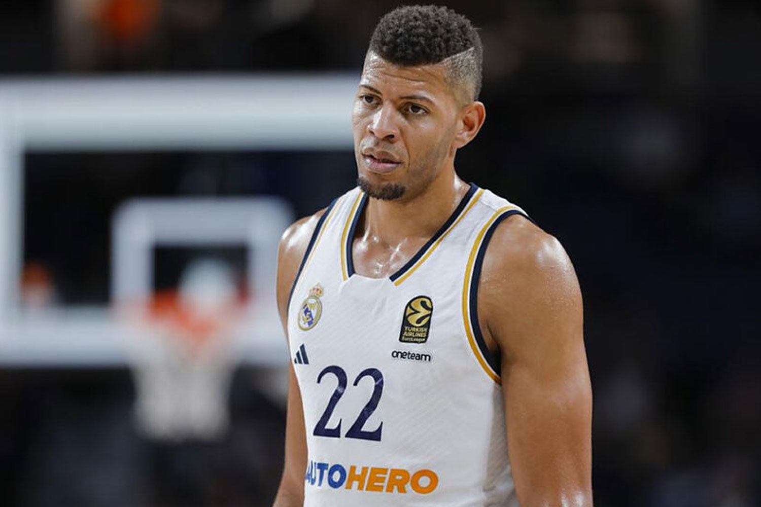 Edy Tavares en un partido (Apo Caballero)