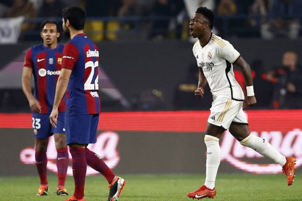 Vinícius celebrando un gol al Barça (Reuters)