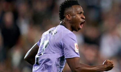 Vinícius celebrando un gol al Valencia (Getty)
