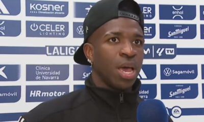 Vinícius en zona mixta de El Sadar