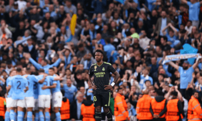 Vinícius en el Etihad (AFP)