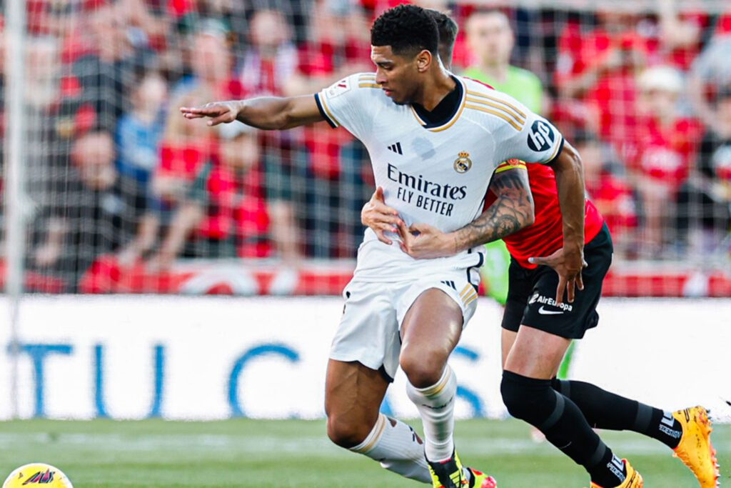 Polémica designación arbitral en el debut: un enemigo en el Mallorca-Real Madrid Bellingham en Mallorca (Real Madrid)