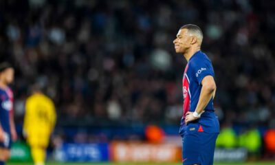 Mbappé contra el Barça (AFP)