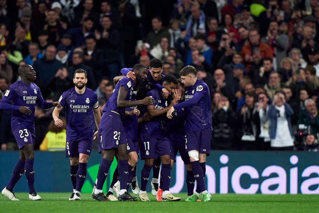 El Real Madrid celebrando un gol al Athletic (Getty)