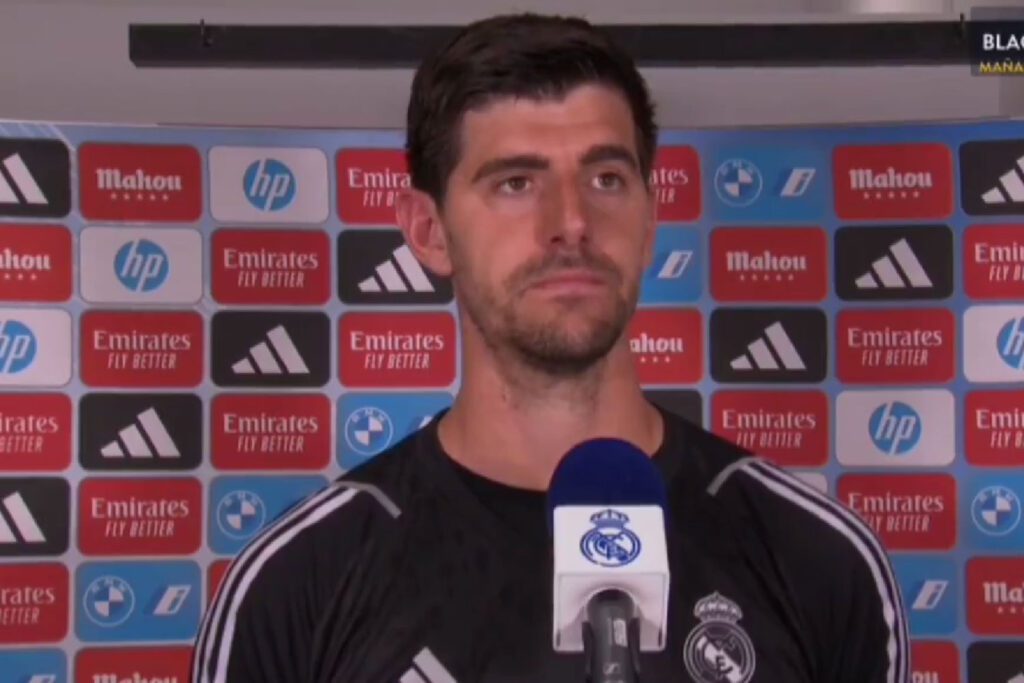 Courtois: «Me hacía falta un partido como el de hoy, con muchos disparos, y ¡vaya parada!»