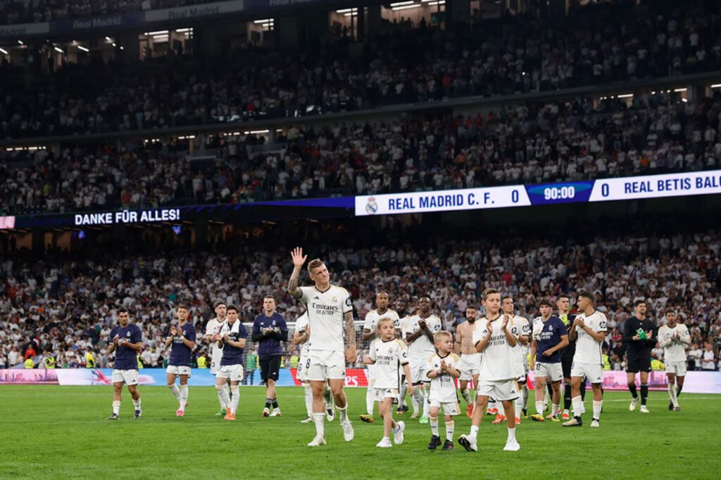 «Toni ha vivido una de las mejores noches de su vida, pocos han tenido una despedida así»