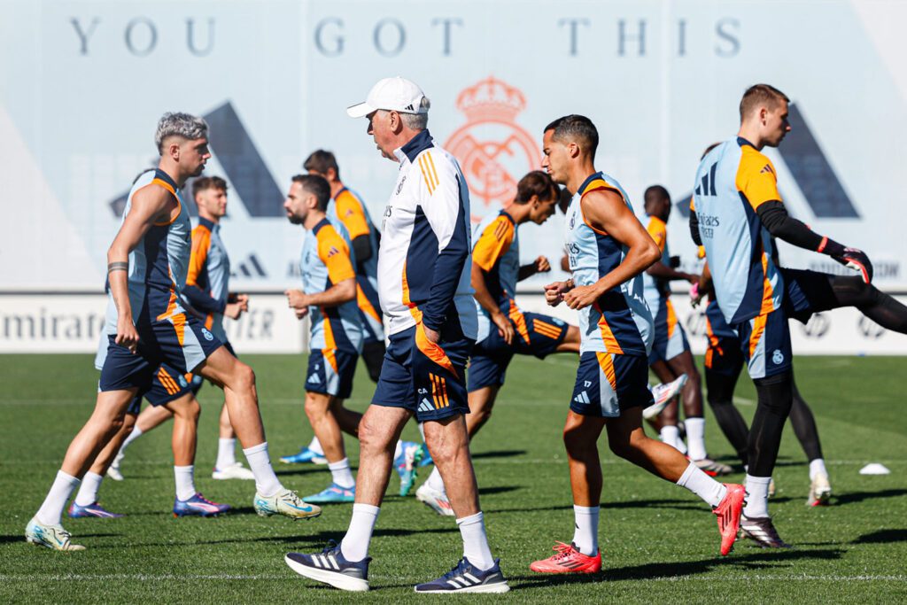 Ancelotti medita un cambio de posición para Lucas Vázquez