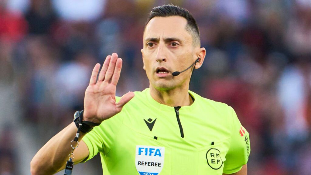 Apuntado en rojo: estos serán los árbitros del Real Madrid-FC Barcelona