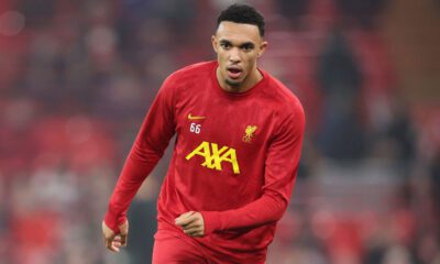 Arnold calentando en un partido