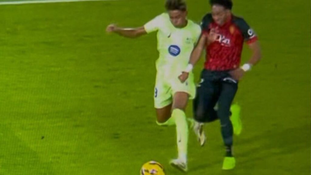 El penalti pitado al Mallorca sobre Lamine Yamal