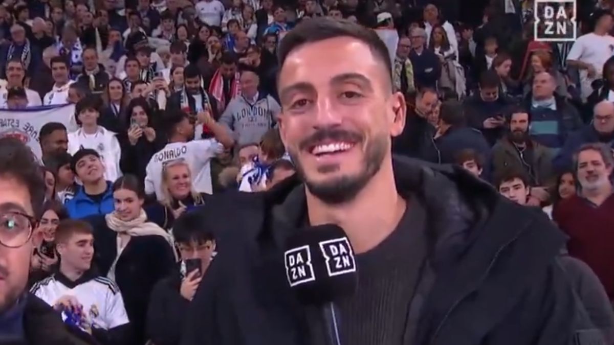 Joselu hablando en DAZN