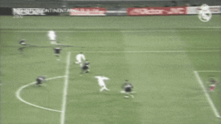 Ronaldo marcándole al Olimpia en 2002