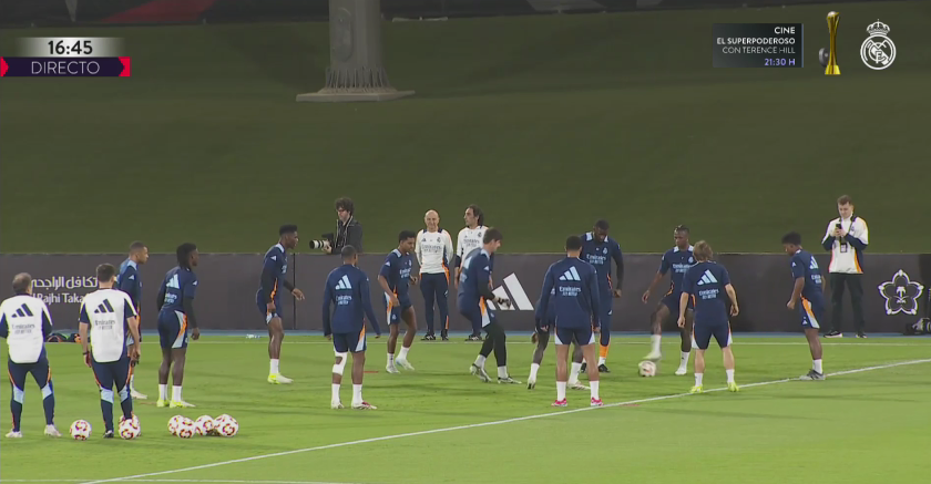 El Real Madrid entrenando en yeda