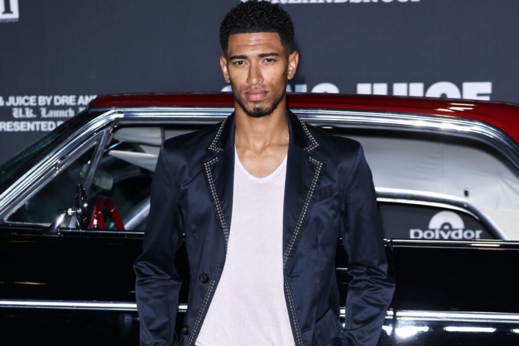 Bellingham en un acto