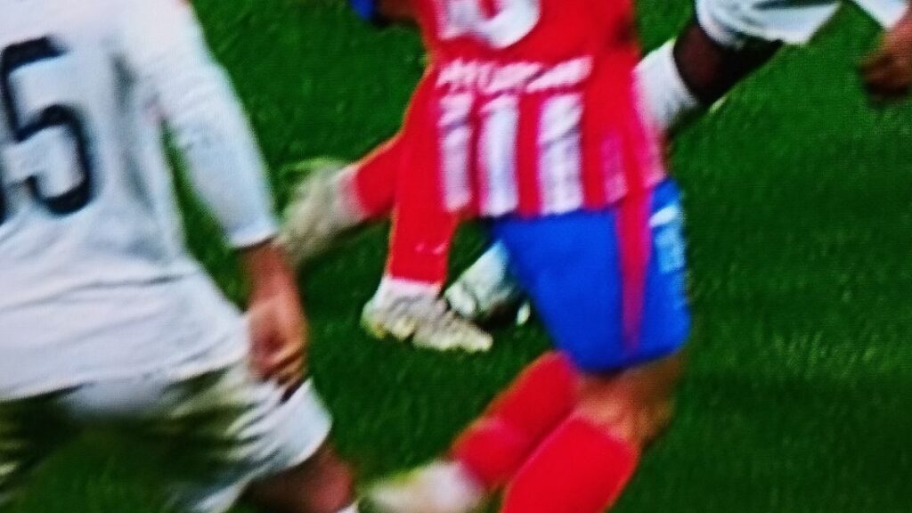 Soto Grado y Bengoetxea le llevan la contraria a Cantalejo en el derbi