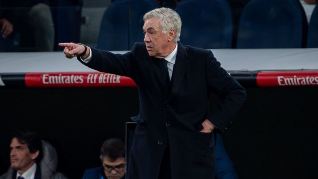 Ancelotti en un partido con el Real Madrid