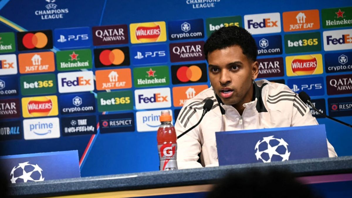 Rodrygo en rueda de prensa