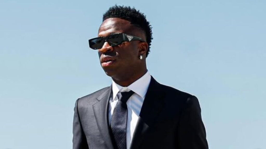 Vinicius en el aeropuerto