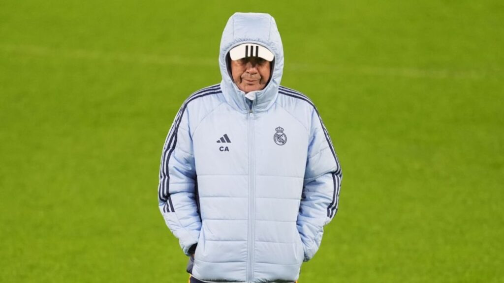 Ancelotti en el entrenamiento