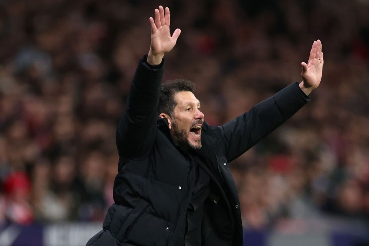 Simeone en un partido en el Metropolitano