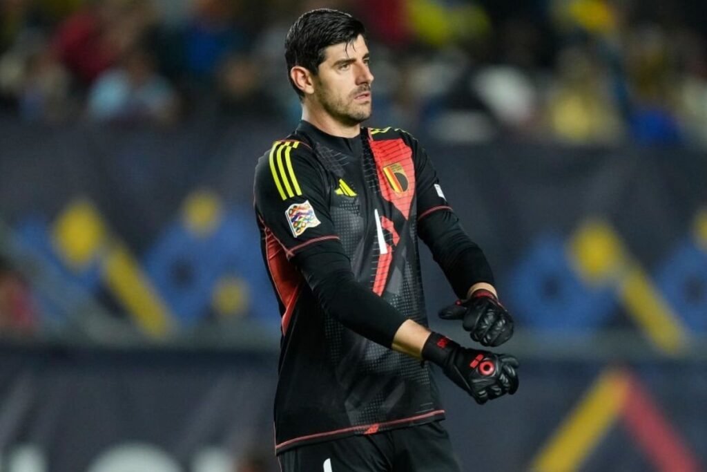 La baja de Courtois estaba pactada: llamada directa del Real Madrid Courtois en un partido con Bélgica