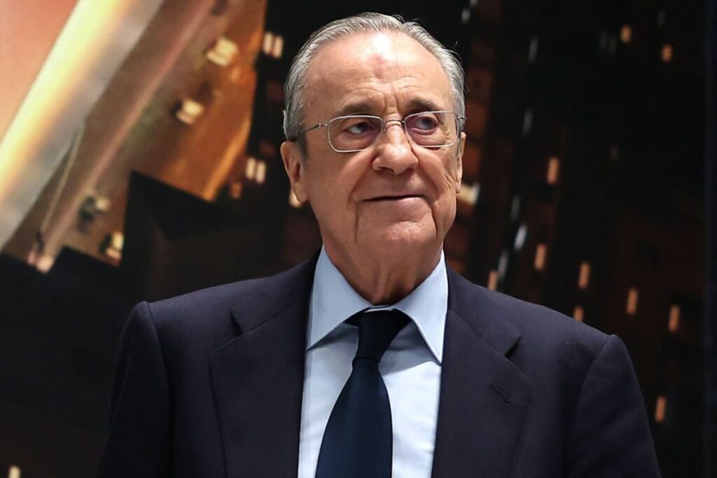 Florentino en un acto