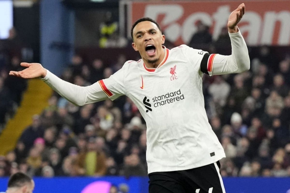 Trent Alexander-Arnold celebrando un gol