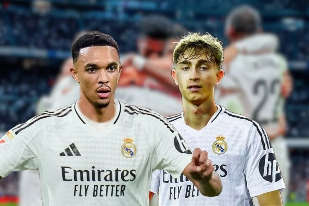 Alexander-Arnold y Huijsen vestidos del Real Madrid y fondo jugadores del Real Madrid celebrando un gol