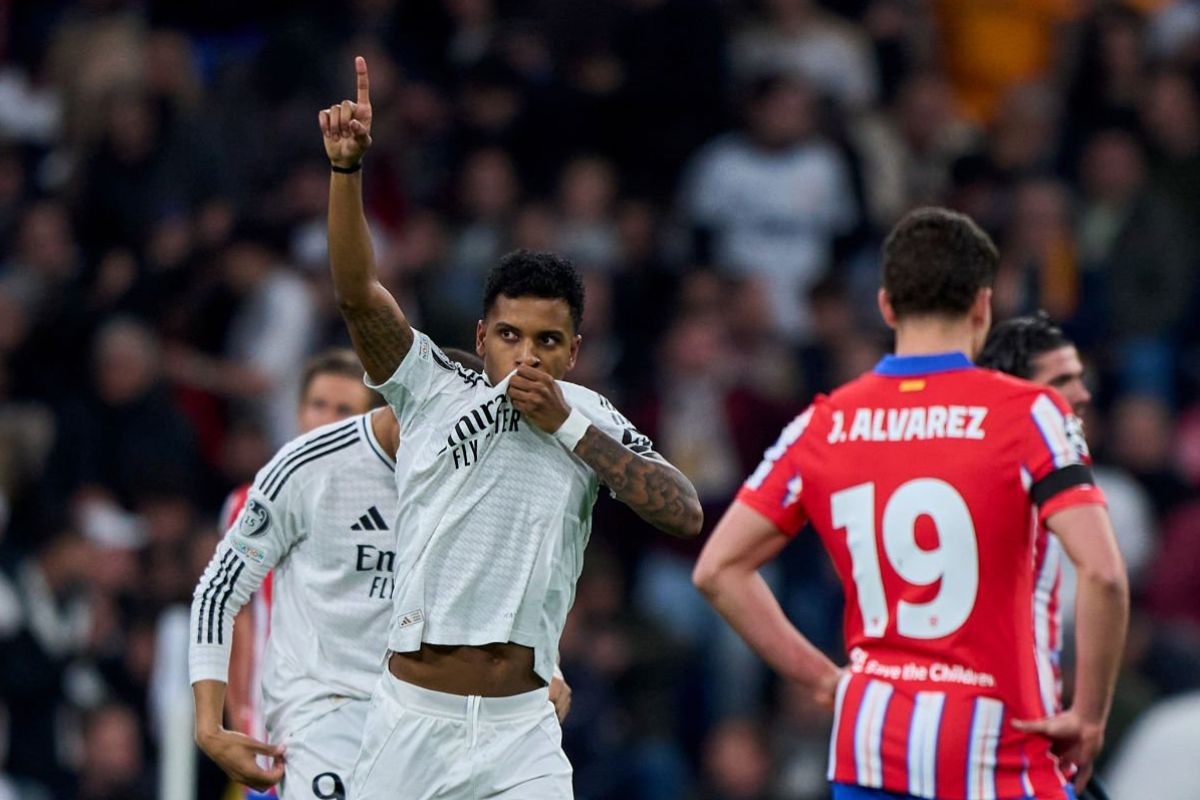 Rodrygo celebrando su gol en el derbi