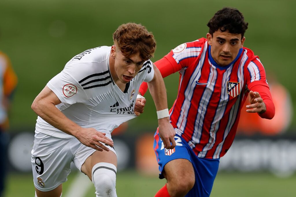 Víctor Muñoz en el miniderbi