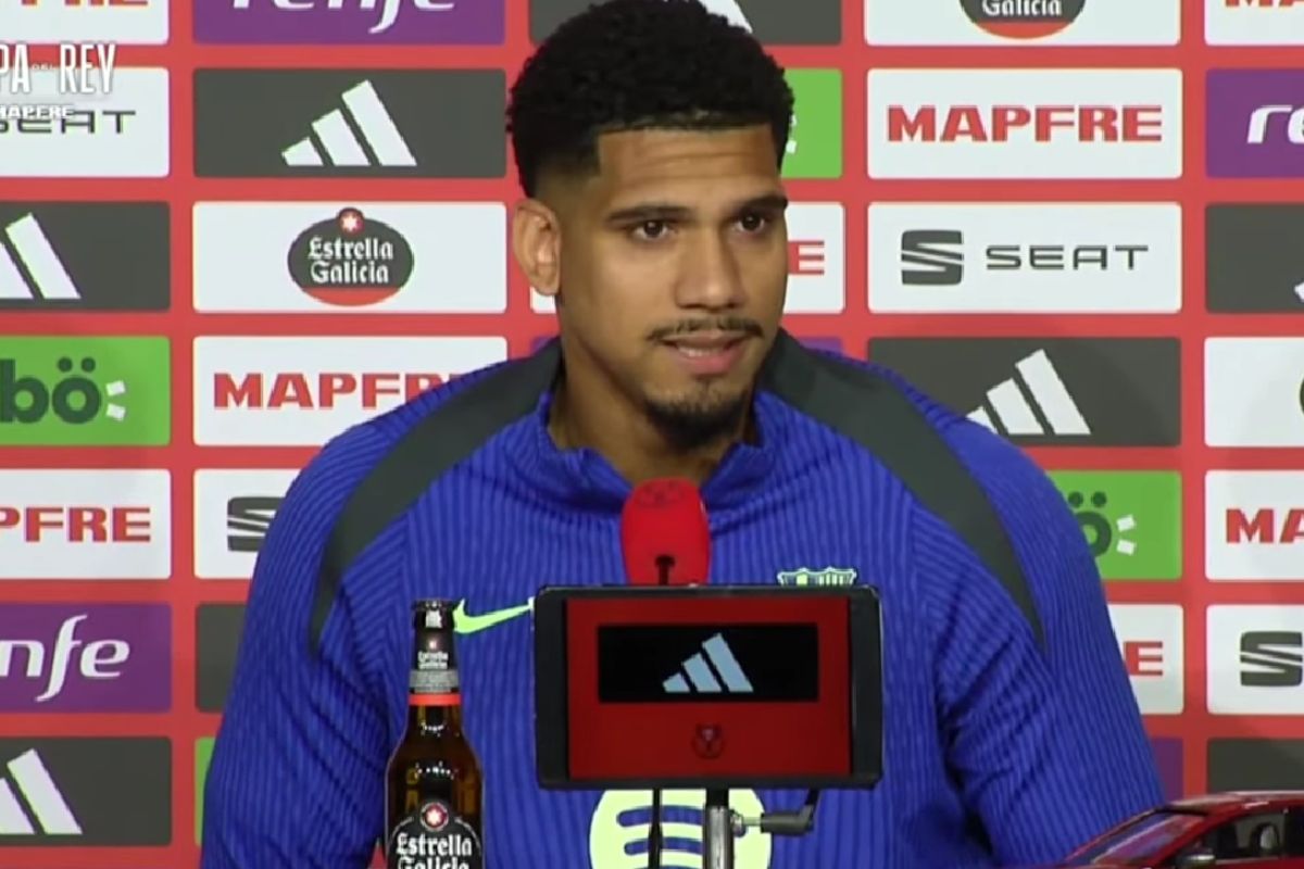 Araújo en rueda de prensa