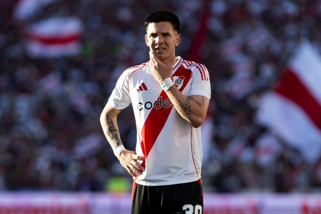 Franco Mastantuono en un partido