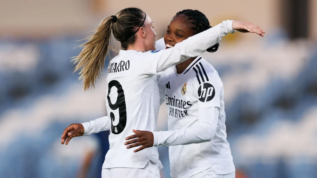 El Madrid Femenino celebrando un gol en el Di Stéfano