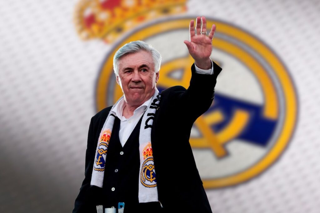 Ancelotti con escudo del Real Madrid