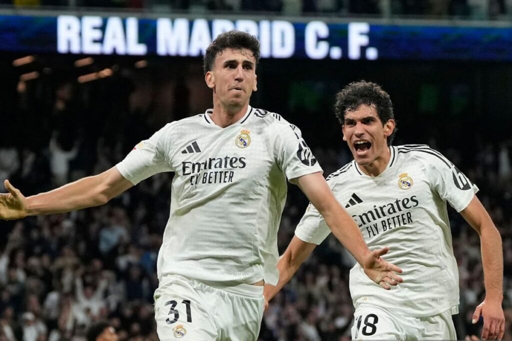 Jacobo Ramón celebrando su gol al Mallorca