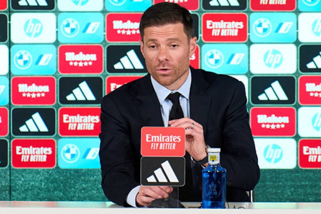 Xabi Alonso en rueda de prensa