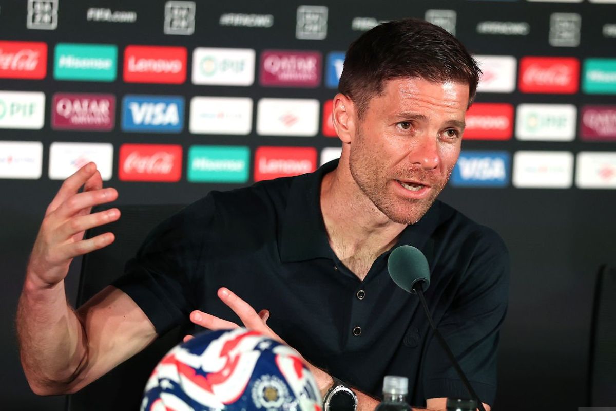 Xabi Alonso en rueda de prensa