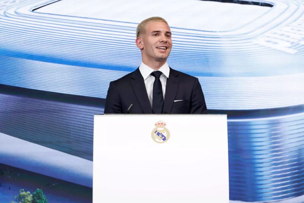 Mastantuono se presenta con el Real Madrid