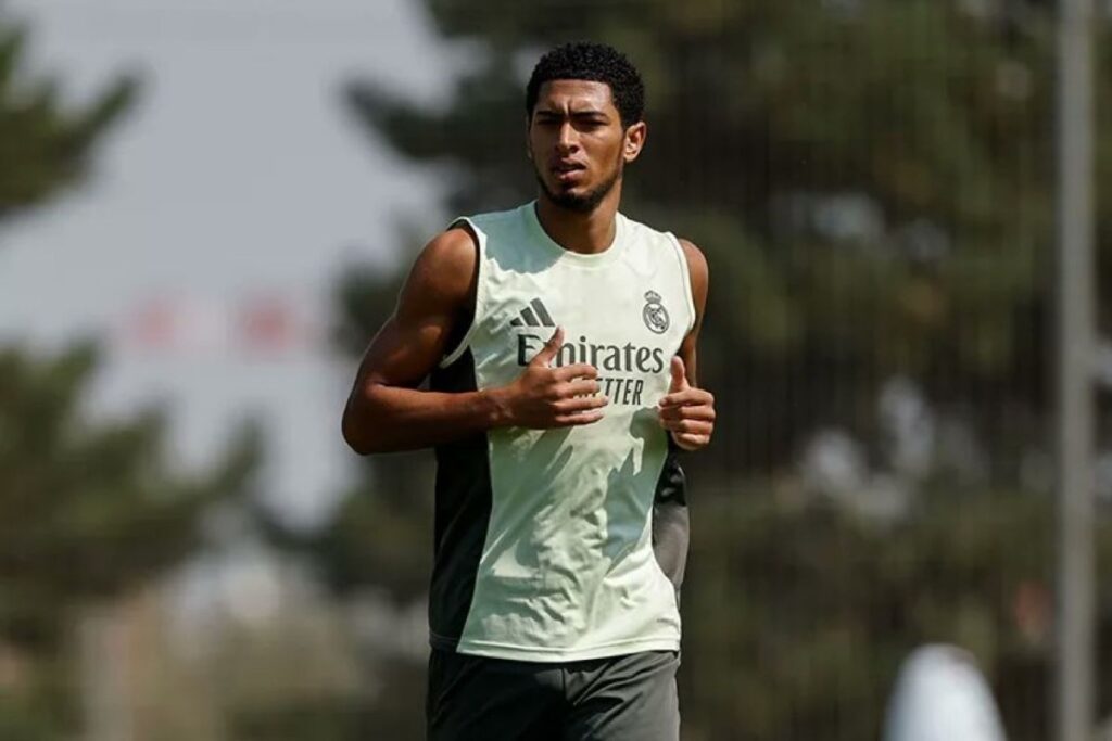 Bellingham entrenando con el Real Madrid