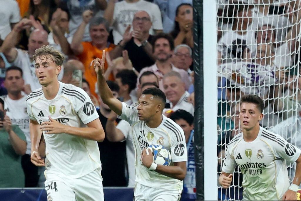 Mbappé celebra el tanto del empate (Getty)